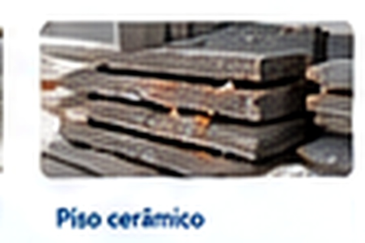 Piso cerâmico em pallets